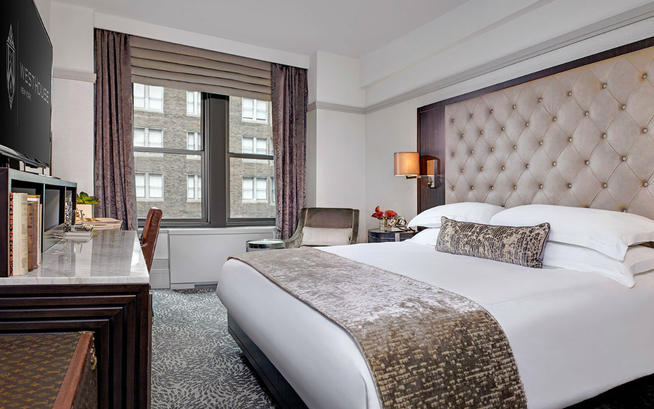 Westhouse Hotel New York Dış mekan fotoğraf A guest room at the hotel